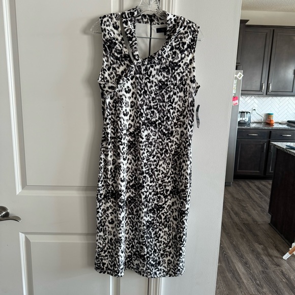 COPY - Rachel Roy Axel Cocktail Dress - Picture 2 of 8